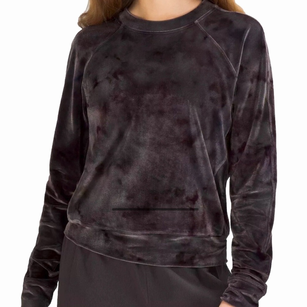 Lululemon Athletica Velour Sweatshirt in grey/black scrunch dye